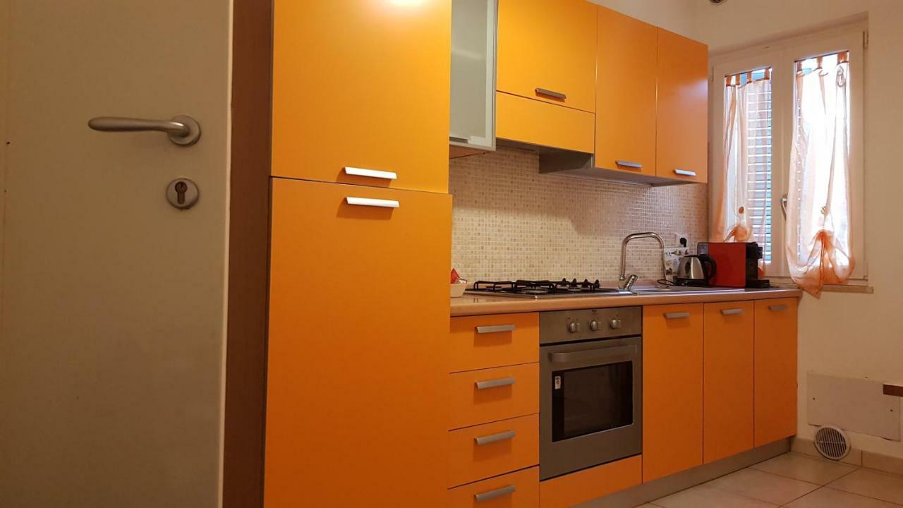 La Casa Di Oliva Apartment Macerata Exterior photo